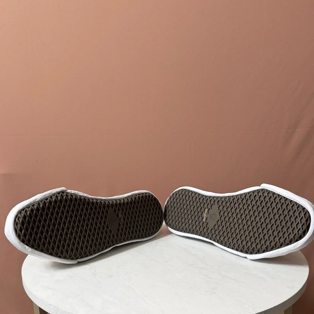Low top calf hair Sneakers with Dalmatian print - Picture 8 of 14